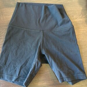 LULUlemon Bike shorts. Size 2. Black
